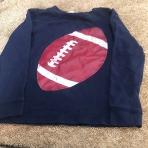 Great condition!! FOOTBALL LONG SLEEVE!! 😃💚🏈
